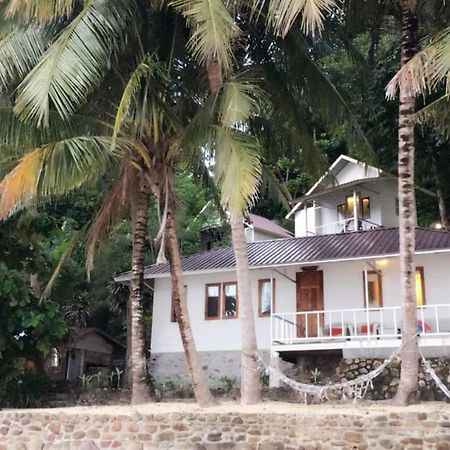 Tohko Beach Resort Фи Фи Айлънд Екстериор снимка