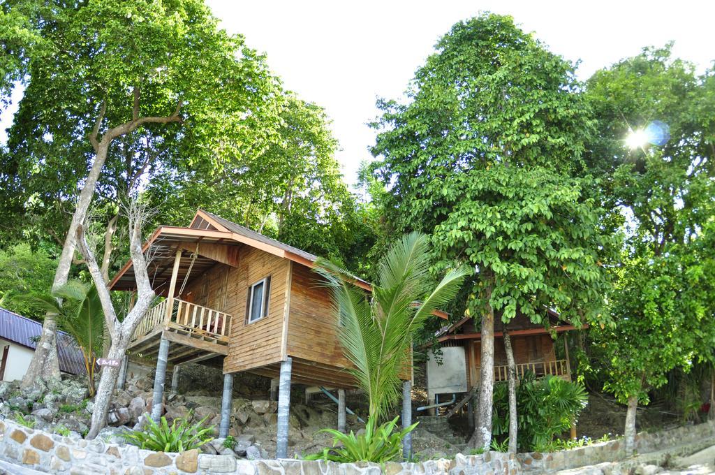 Tohko Beach Resort Фи Фи Айлънд Екстериор снимка