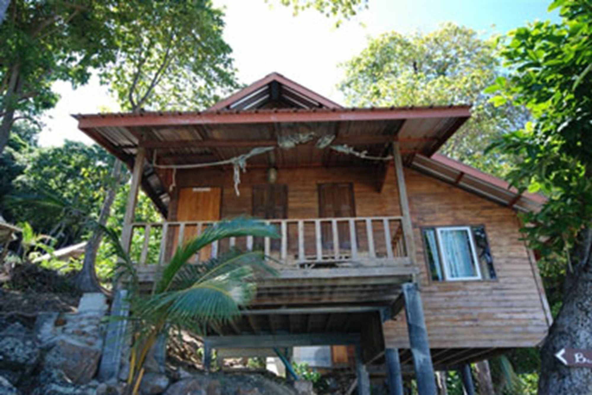 Tohko Beach Resort Фи Фи Айлънд Екстериор снимка