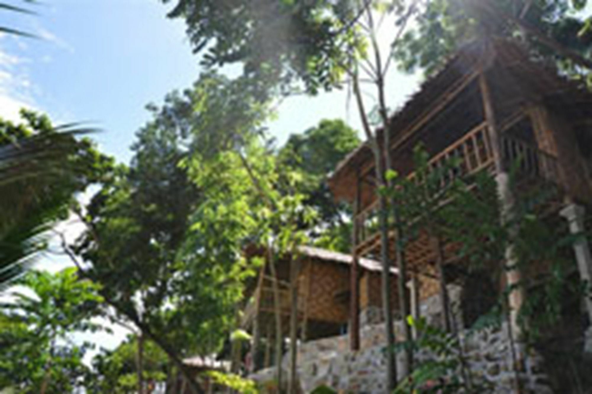 Tohko Beach Resort Фи Фи Айлънд Екстериор снимка