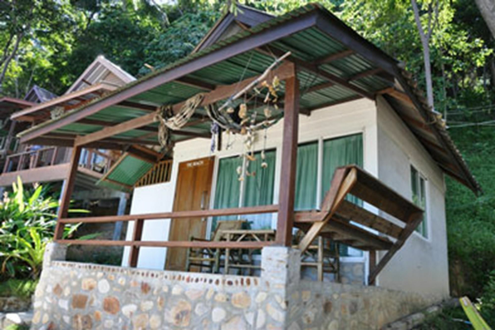 Tohko Beach Resort Фи Фи Айлънд Екстериор снимка