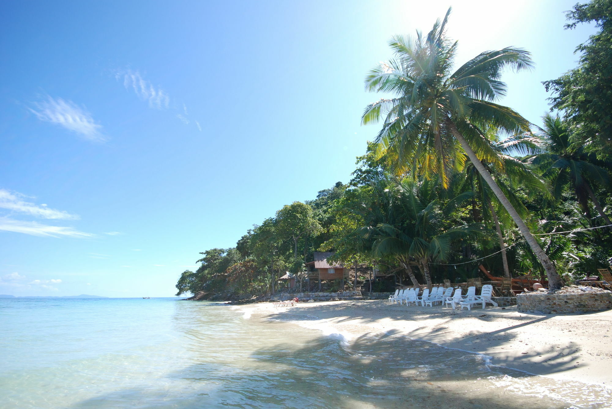 Tohko Beach Resort Фи Фи Айлънд Екстериор снимка