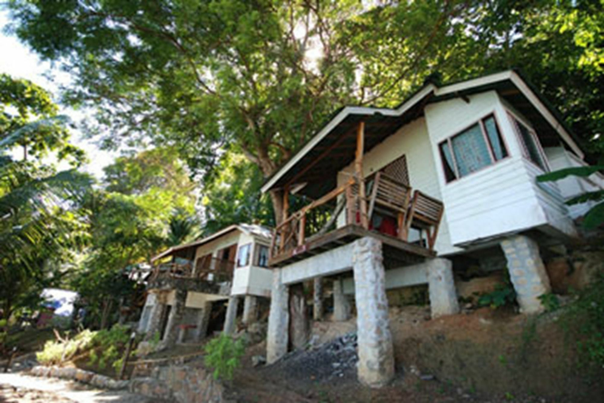 Tohko Beach Resort Фи Фи Айлънд Екстериор снимка